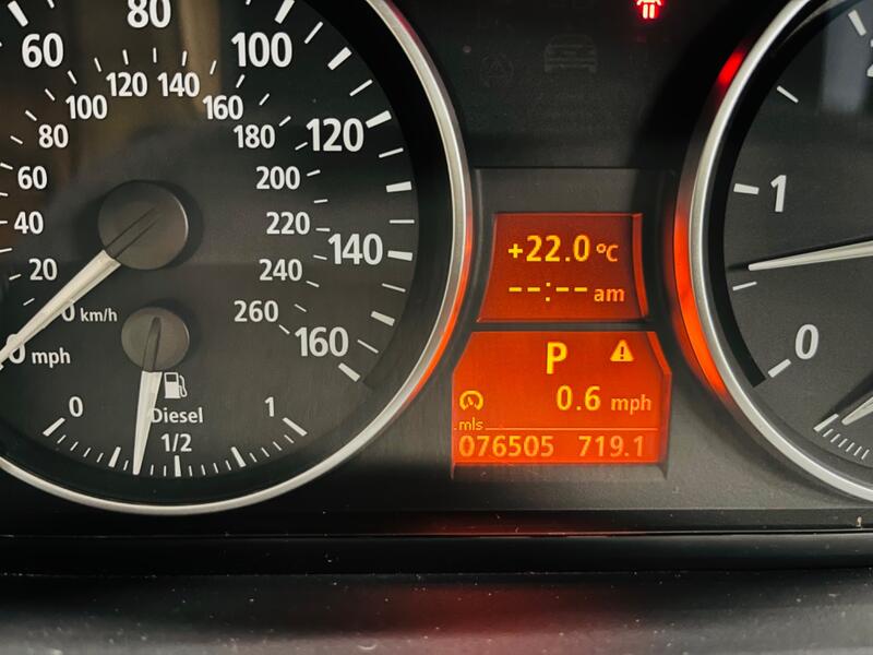 BMW 3 SERIES
