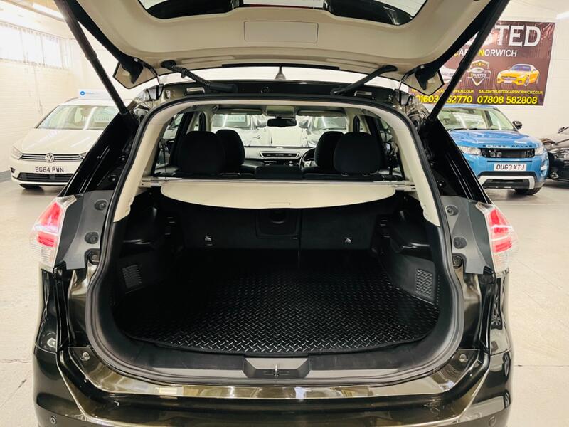 NISSAN X-TRAIL