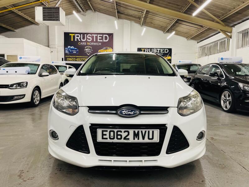 FORD FOCUS