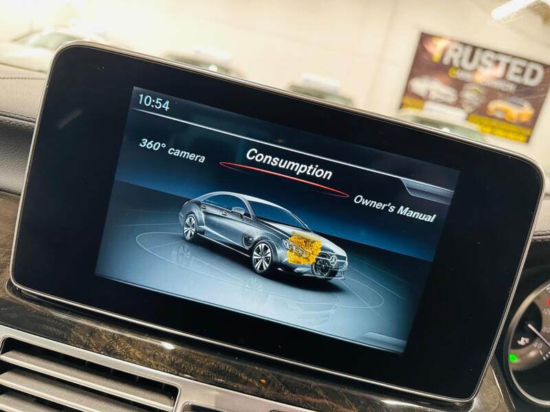 MERCEDES-BENZ CLS