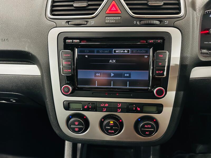 VOLKSWAGEN SCIROCCO