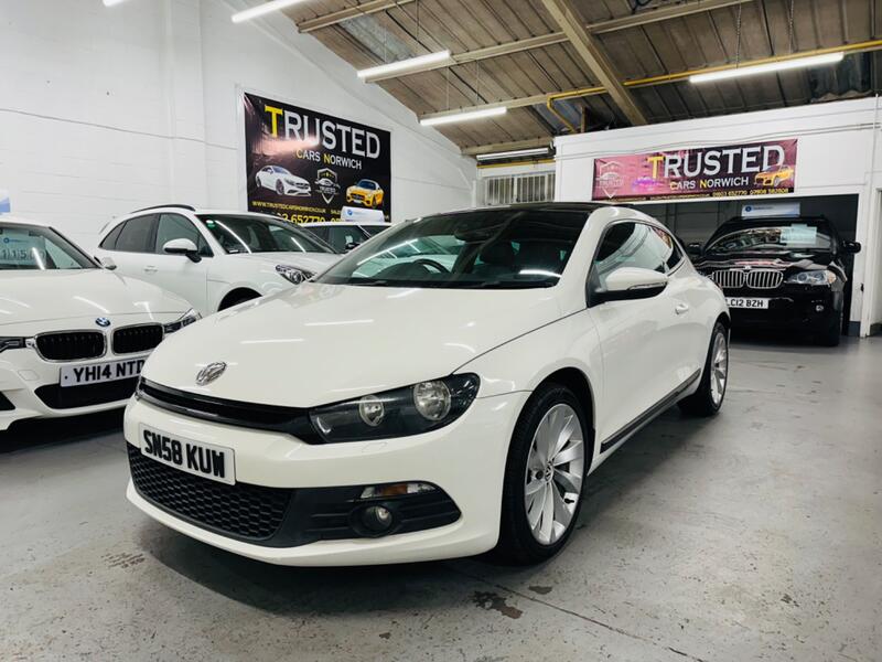 VOLKSWAGEN SCIROCCO