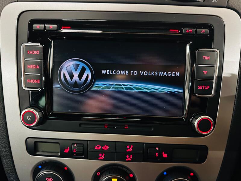 VOLKSWAGEN SCIROCCO