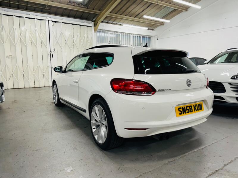 VOLKSWAGEN SCIROCCO