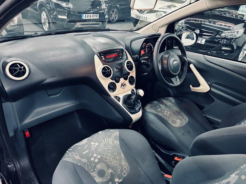 FORD KA