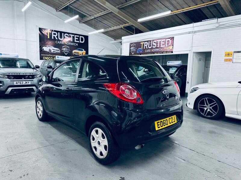 FORD KA