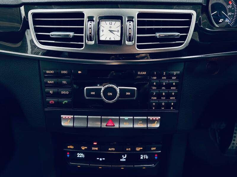 MERCEDES-BENZ E CLASS