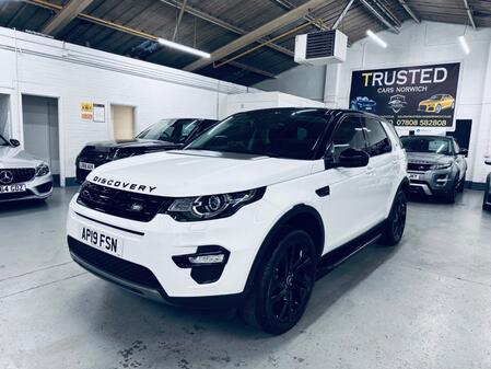 LAND ROVER DISCOVERY SPORT 2.0 TD4 HSE 