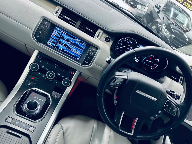 LAND ROVER RANGE ROVER EVOQUE