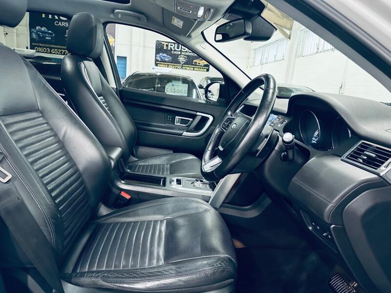 LAND ROVER DISCOVERY SPORT