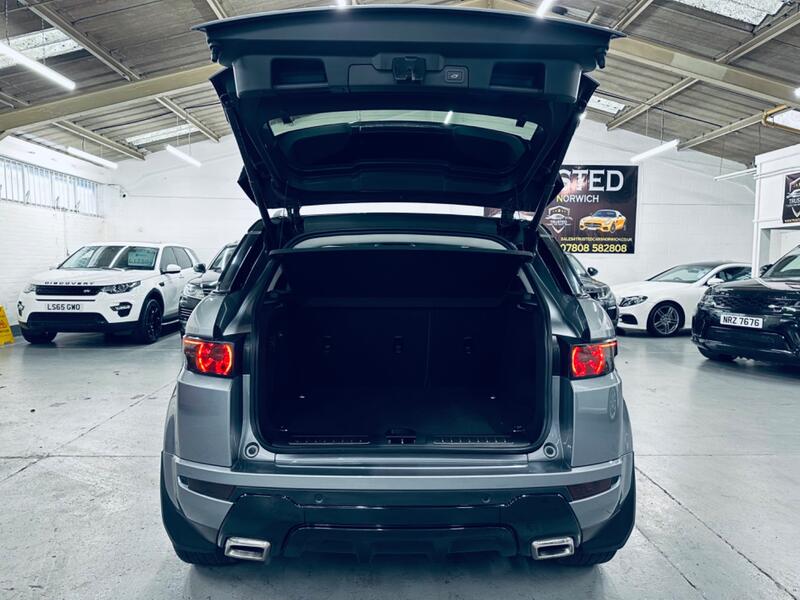 LAND ROVER RANGE ROVER EVOQUE