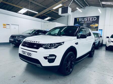 LAND ROVER DISCOVERY SPORT 2.0 TD4 HSE Black 
