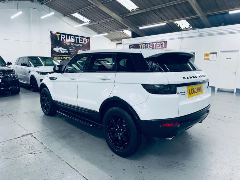 LAND ROVER RANGE ROVER EVOQUE