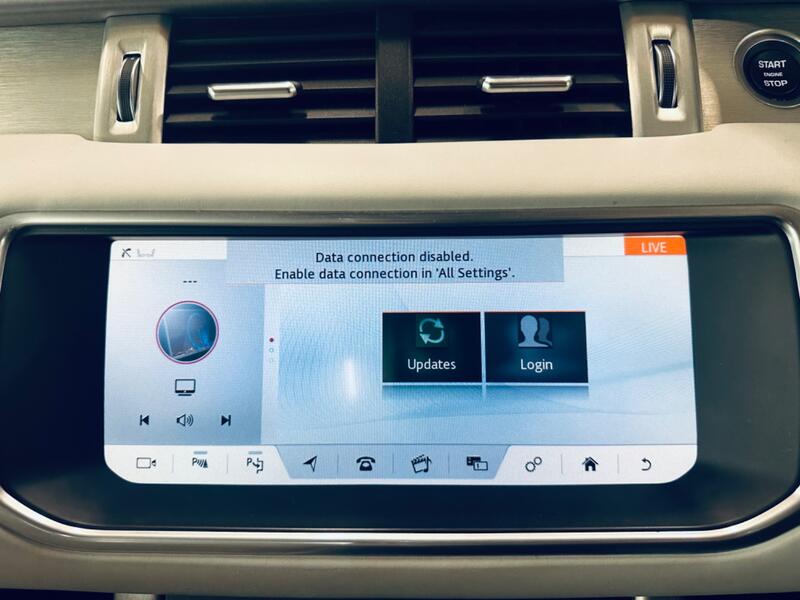 LAND ROVER RANGE ROVER EVOQUE