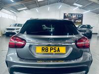 MERCEDES-BENZ GLA CLASS