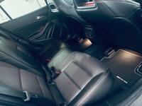 MERCEDES-BENZ GLA CLASS