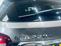 MERCEDES-BENZ GLA CLASS
