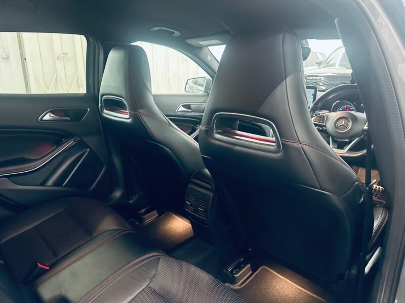 MERCEDES-BENZ GLA CLASS
