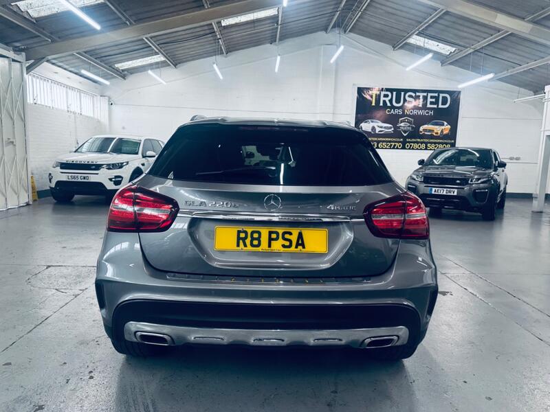 MERCEDES-BENZ GLA CLASS