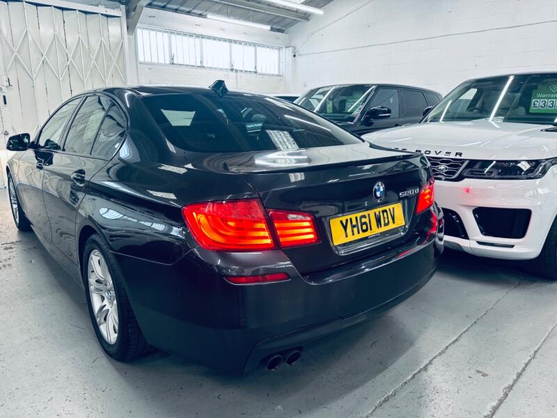 BMW 5 SERIES