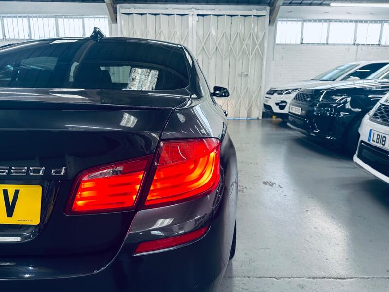 BMW 5 SERIES