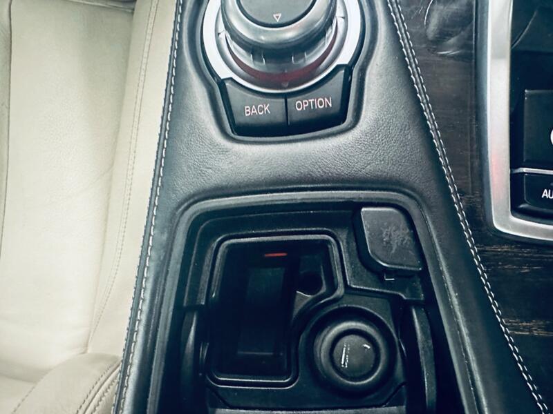 BMW 6 SERIES