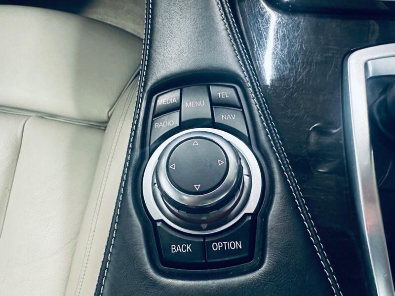 BMW 6 SERIES