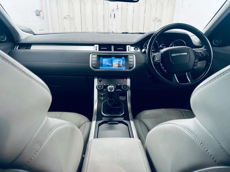 LAND ROVER RANGE ROVER EVOQUE