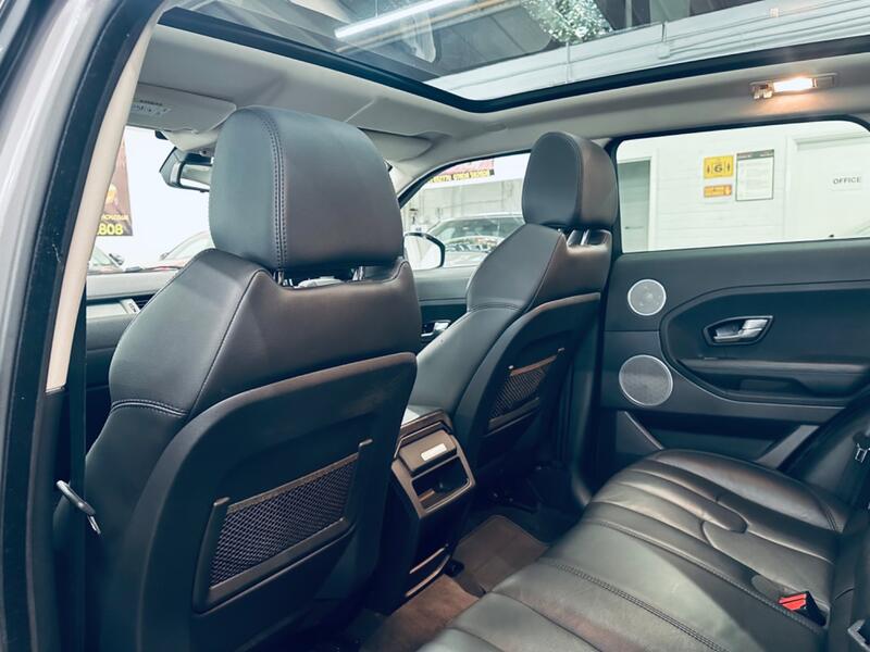 LAND ROVER RANGE ROVER EVOQUE
