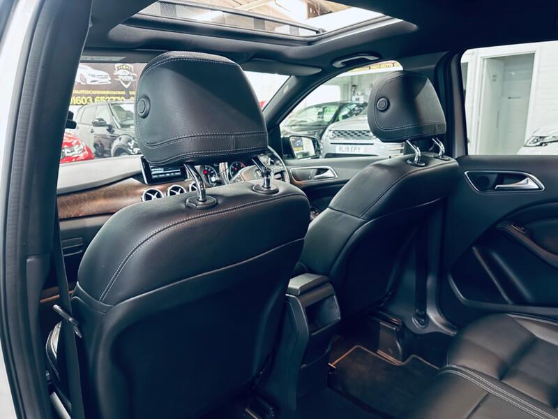MERCEDES-BENZ B CLASS
