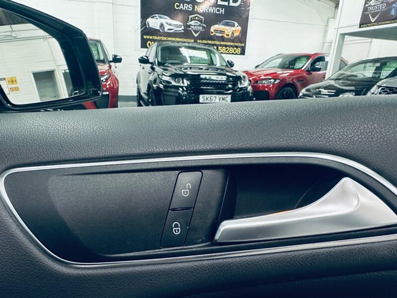 MERCEDES-BENZ B CLASS