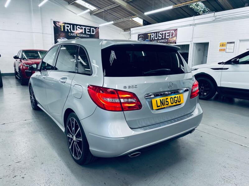 MERCEDES-BENZ B CLASS