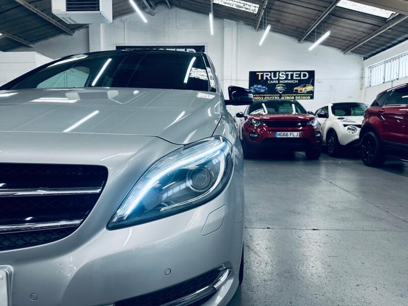 MERCEDES-BENZ B CLASS