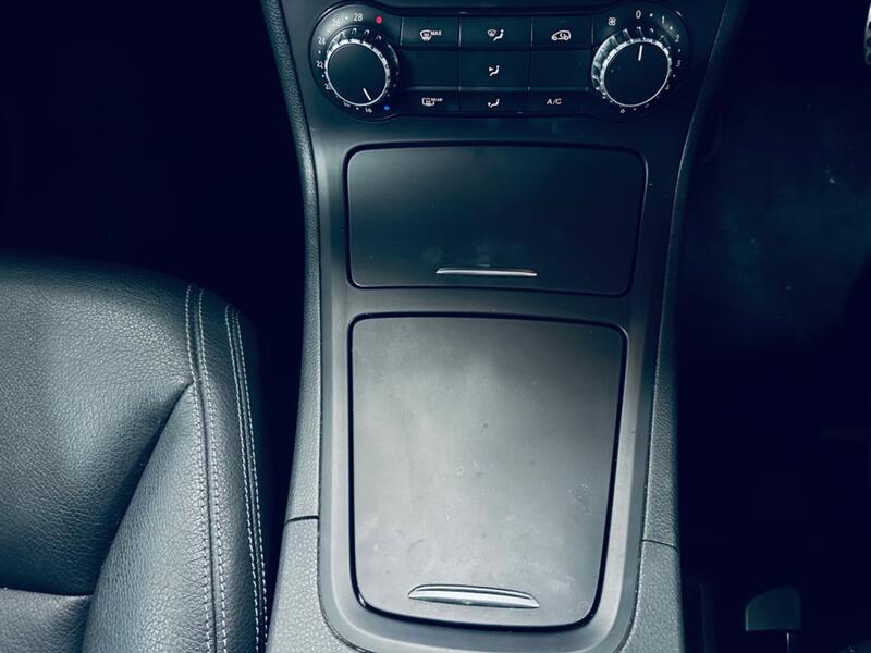 MERCEDES-BENZ B CLASS