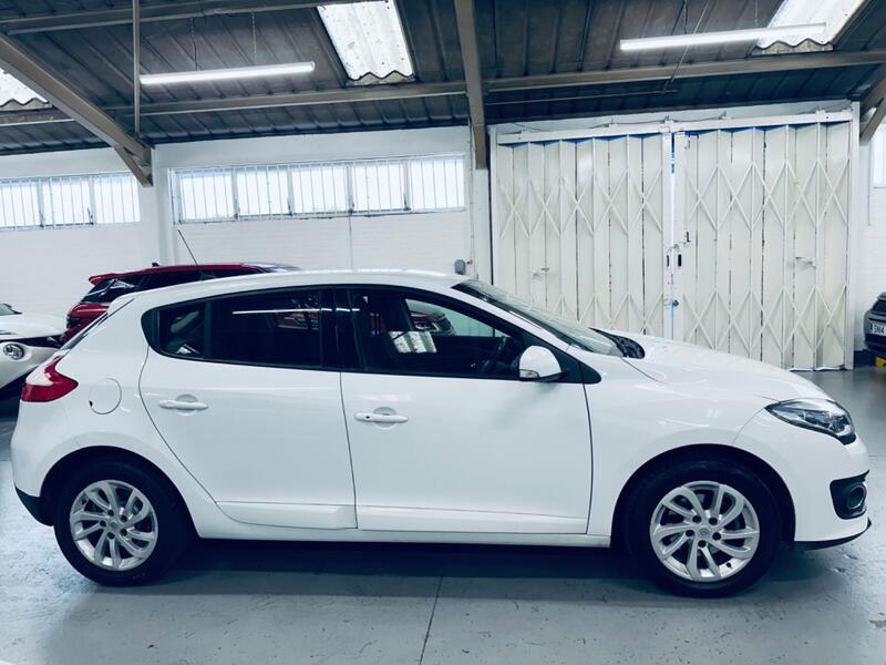 RENAULT MEGANE