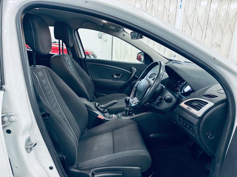 RENAULT MEGANE