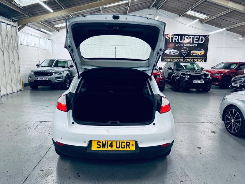 RENAULT MEGANE