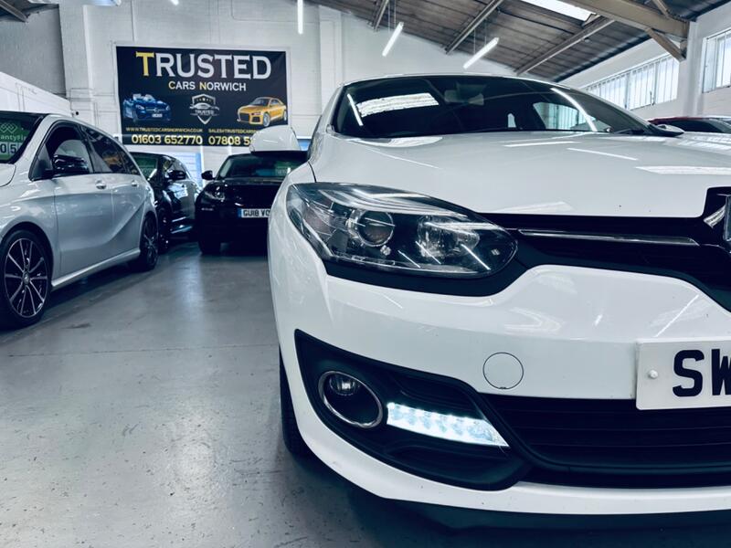RENAULT MEGANE