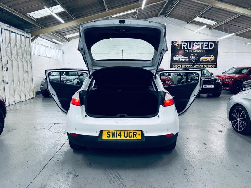 RENAULT MEGANE