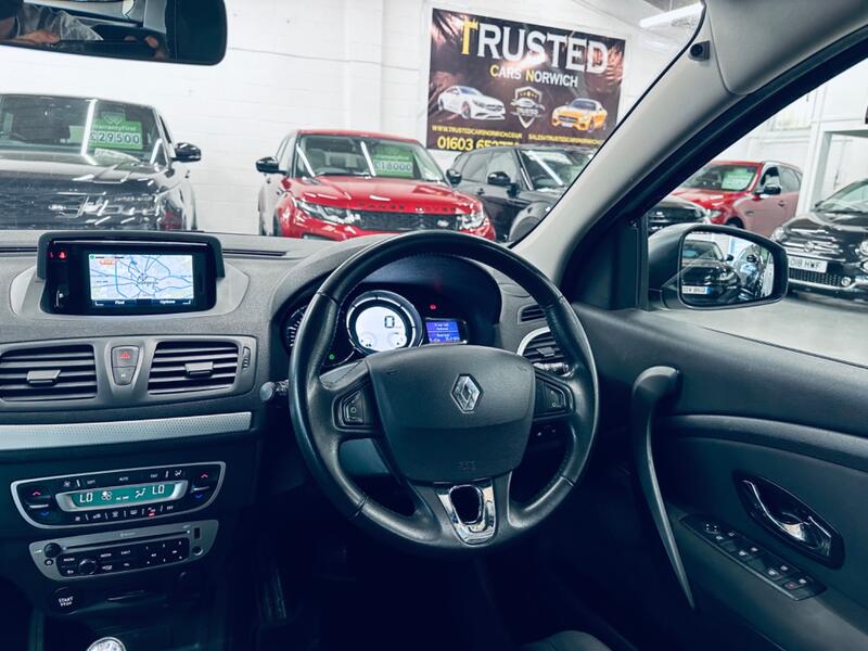 RENAULT MEGANE