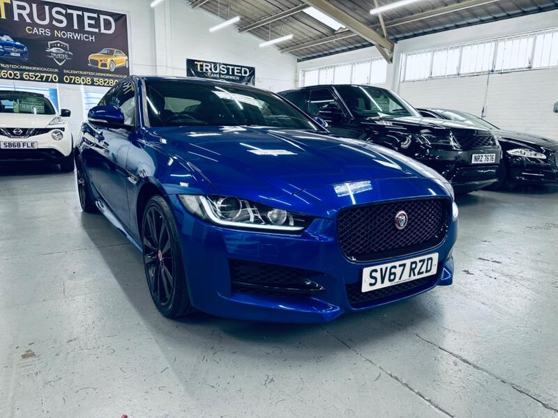 JAGUAR XE