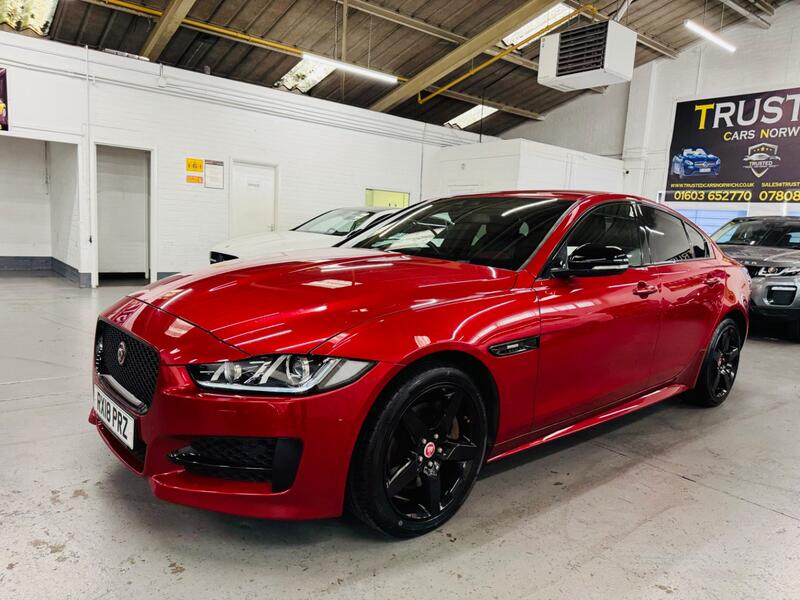 JAGUAR XE