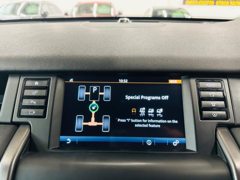 LAND ROVER DISCOVERY SPORT