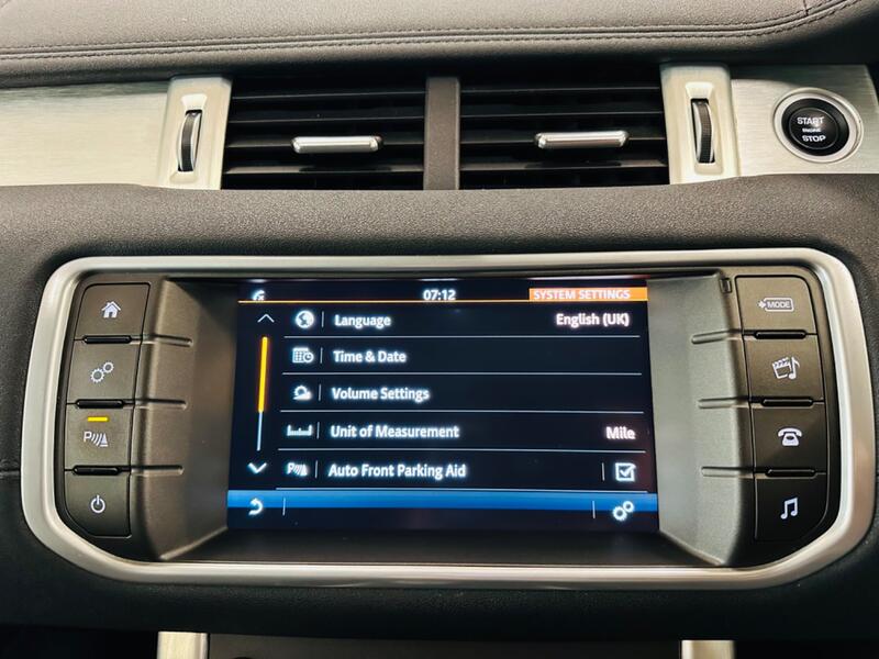 LAND ROVER RANGE ROVER EVOQUE