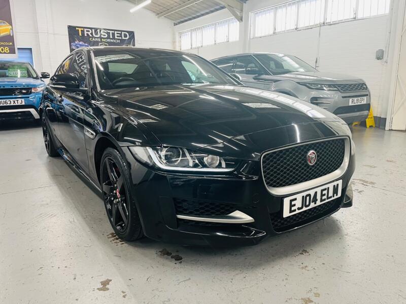 JAGUAR XE
