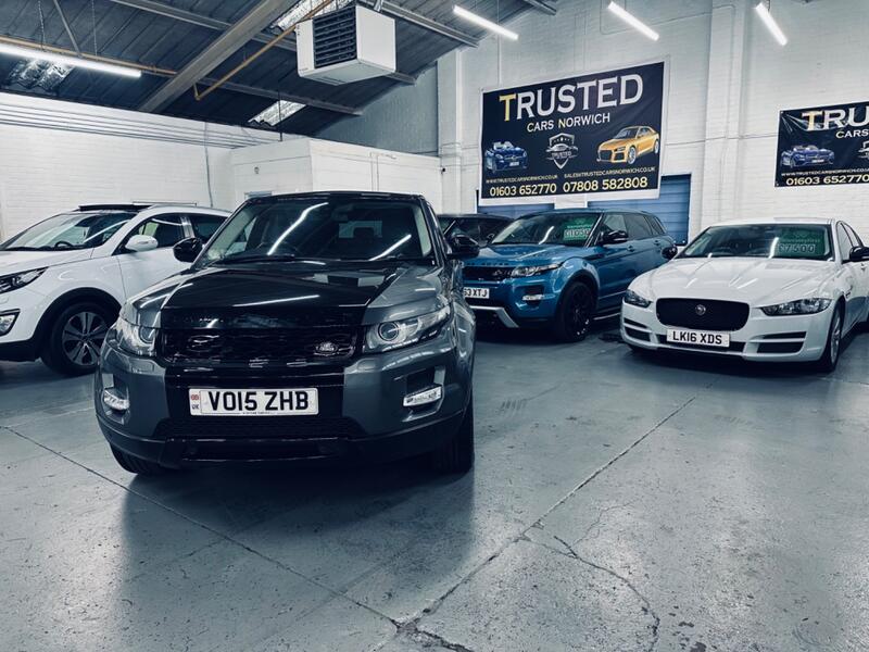 LAND ROVER RANGE ROVER EVOQUE