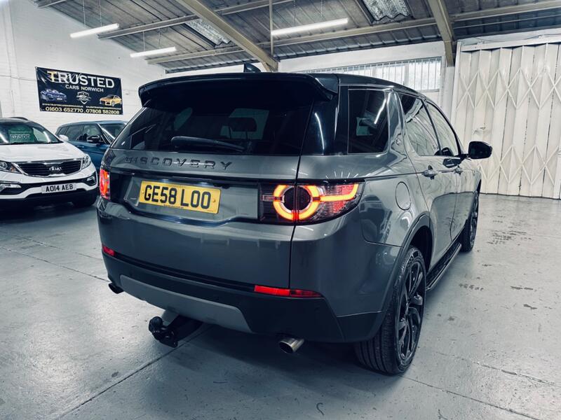 LAND ROVER DISCOVERY SPORT