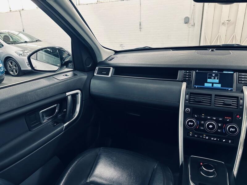 LAND ROVER DISCOVERY SPORT