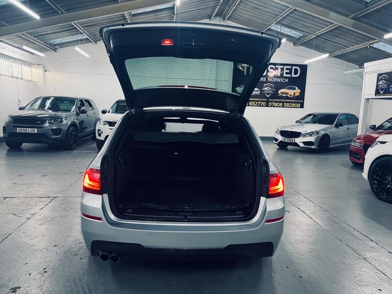 BMW 5 SERIES