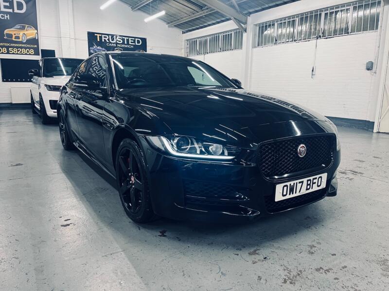JAGUAR XE